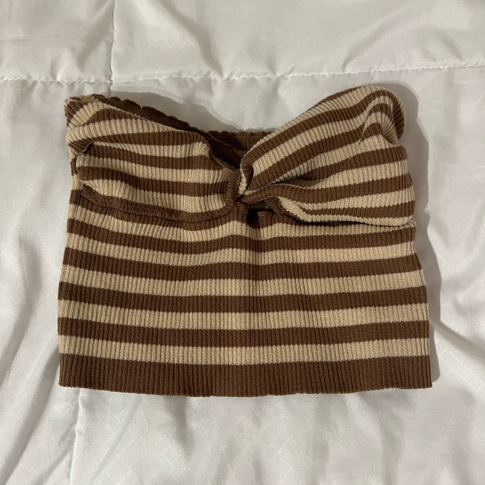 tube top from shein, very stretchy size large